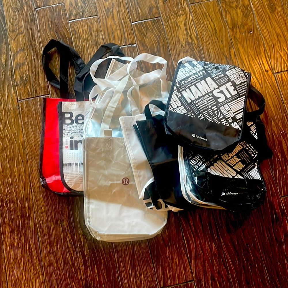 Lululemon bags